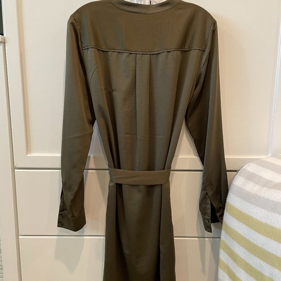 Banana Republic Silk Shirt Dress - Picture 2 of 3